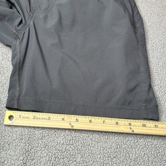 Rhone Shorts Mens Medium Gray Lightweight Performance Stretch Athletic Gym M - Picture 15 of 16